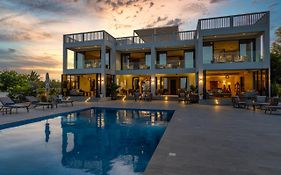 Villa Bluu